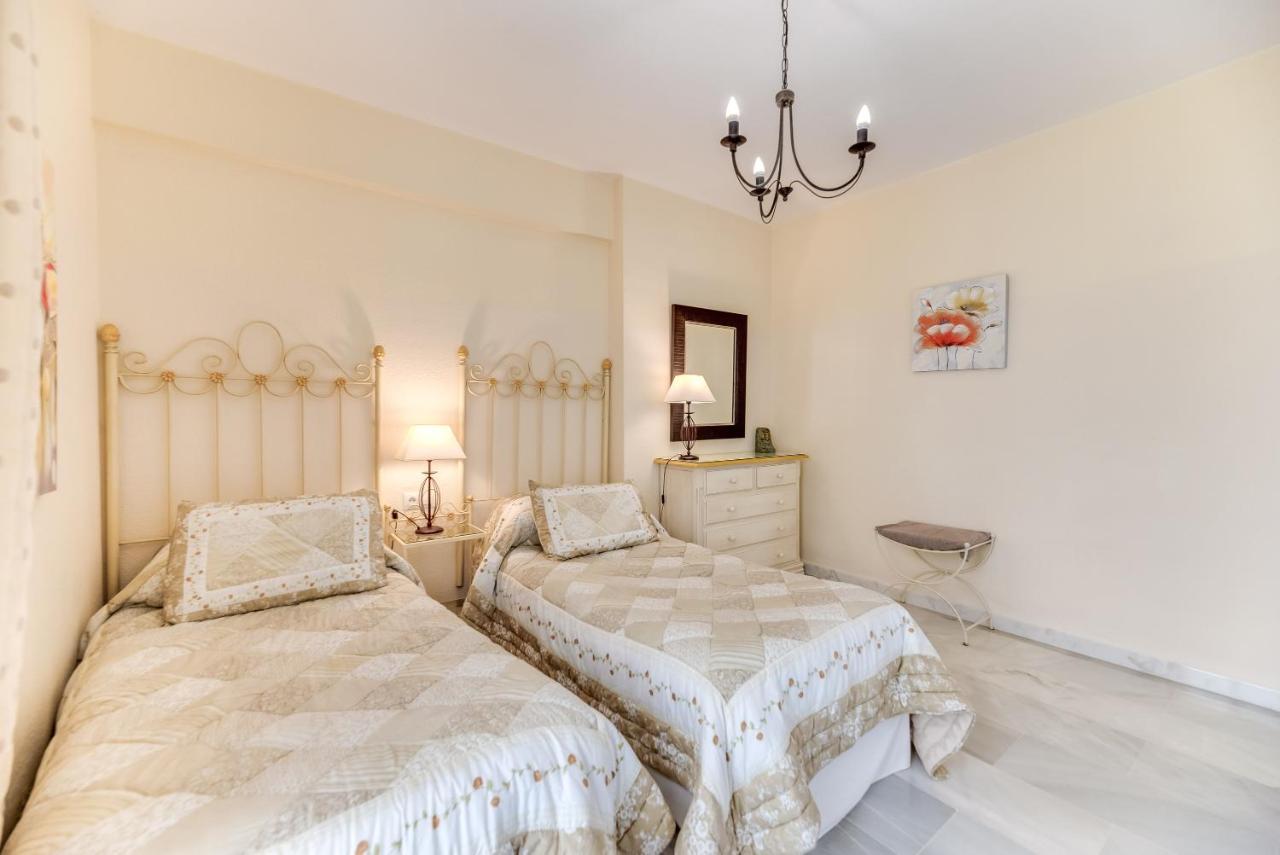 Puerto Banus2 Beachfront And Pools Marbella Zewnętrze zdjęcie